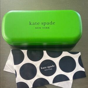 KATE SPADE SUNGLASSES and/or READING GLASSES CASE WITH CLEANING CLOTH